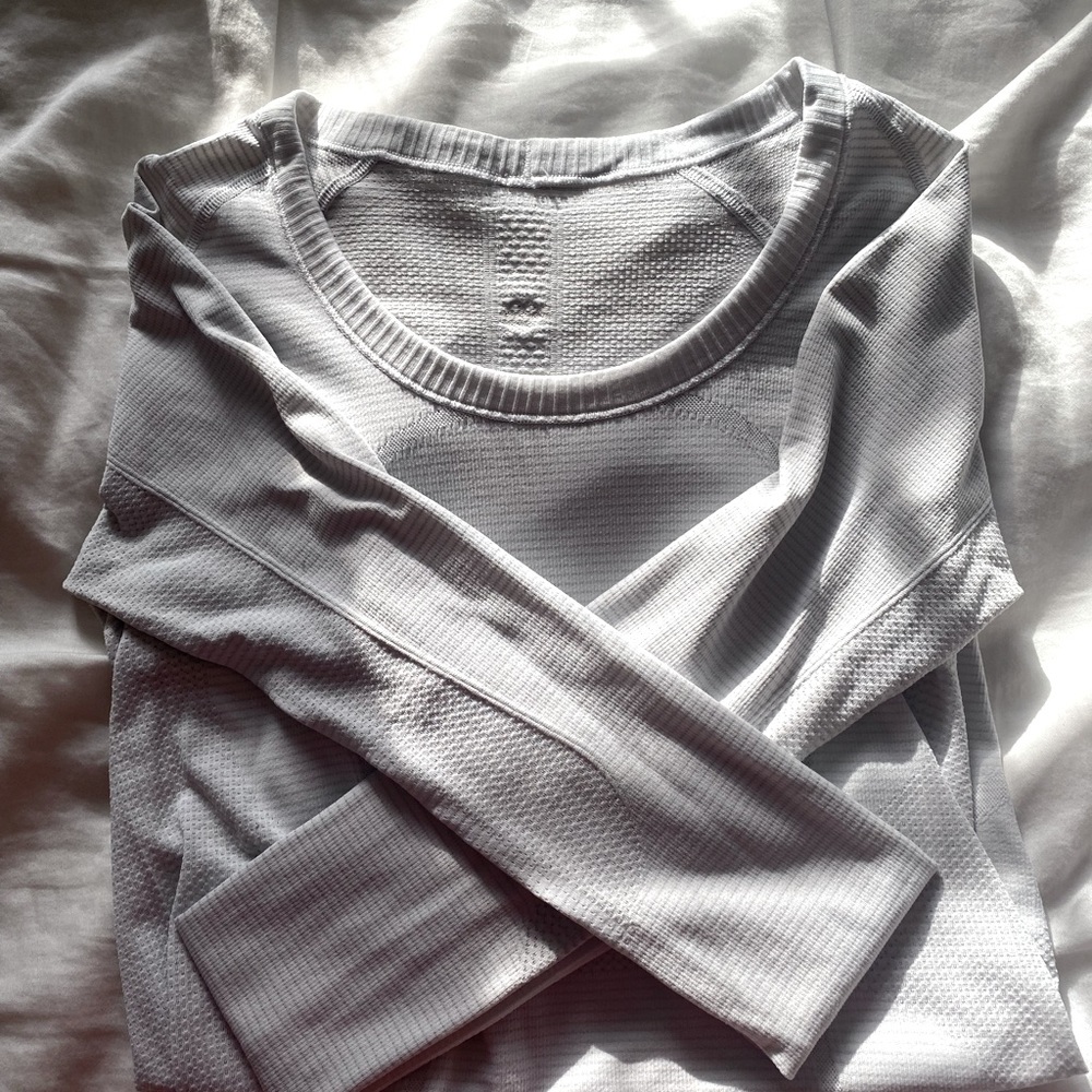 Swiftly tech long sleeve